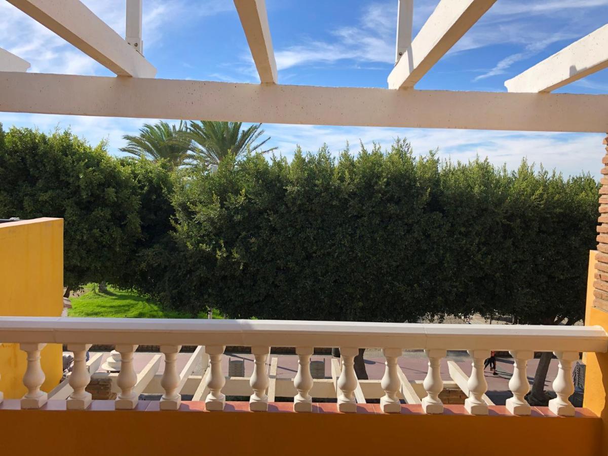 Aunt Antonia Beach House Málaga Extérieur photo